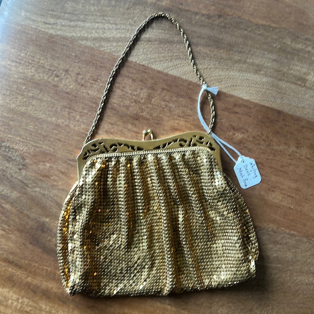 VINTAGE Authentic Whiting & Davis Mesh Mini Bag